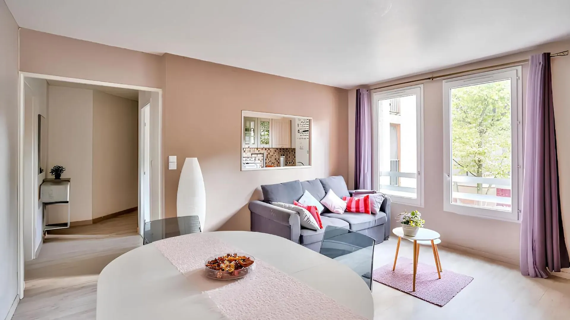 Apartament Appartement Familial Proche Metro Créteil Francja
